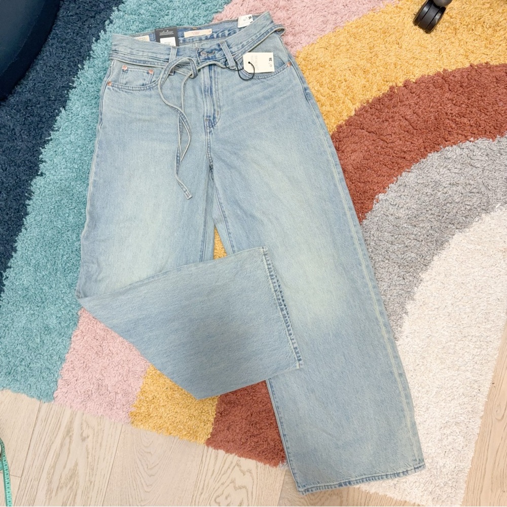NWT A87010024 Levi's XL Straight jeans 26